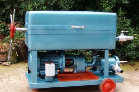 光滑油压力板框滤油机的；ぶ氐